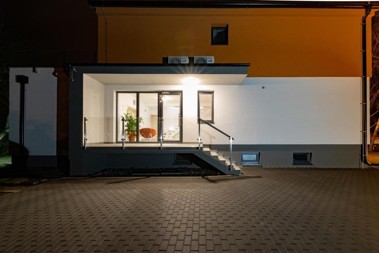 Penzion Pod Brezami** Nitra Exterior foto